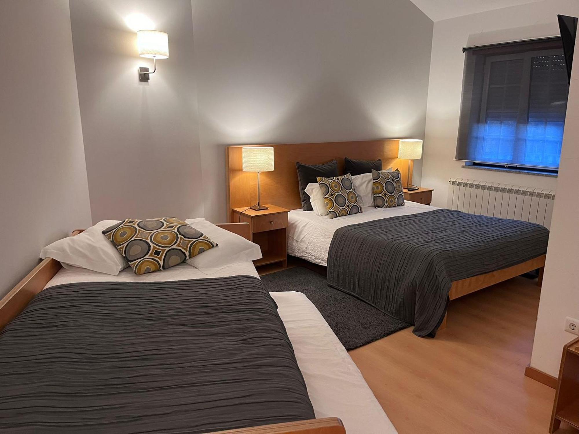 Hotel Casa Da Fonte Sagrada Loriga Esterno foto